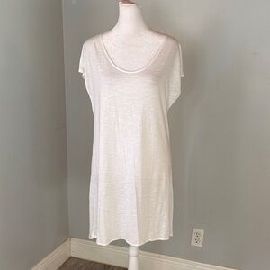 [Balance] White Short Sleeve Open Back Cover Up - Size Large